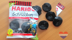 【可愛い見た目してヤバい】ハリボーのタイヤ味のグミを体当たりで食レポ! | クロアチアトラベル